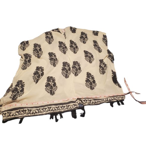 Laetitia Vintage Pattern Oversized Hanky Hem Kimono/Cardigan with tassels OS - Picture 9 of 10